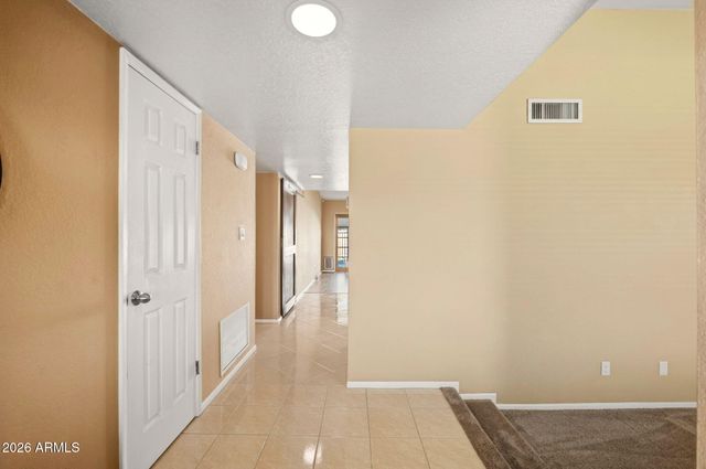 5832 W FRIER Drive, Glendale, AZ 85301
