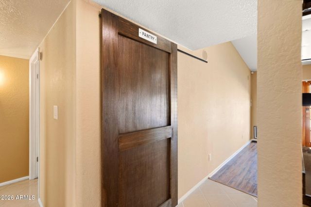 5832 W FRIER Drive, Glendale, AZ 85301