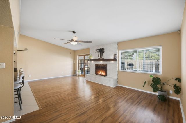 5832 W FRIER Drive, Glendale, AZ 85301