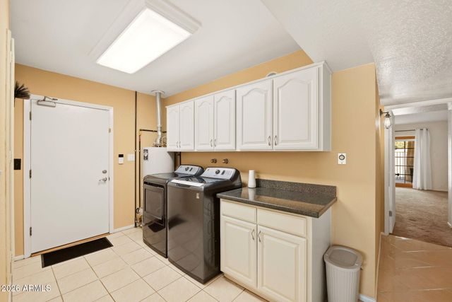 5832 W FRIER Drive, Glendale, AZ 85301
