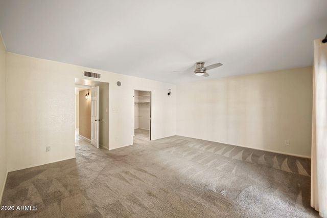 5832 W FRIER Drive, Glendale, AZ 85301