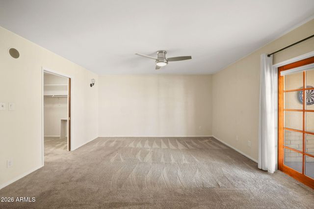 5832 W FRIER Drive, Glendale, AZ 85301
