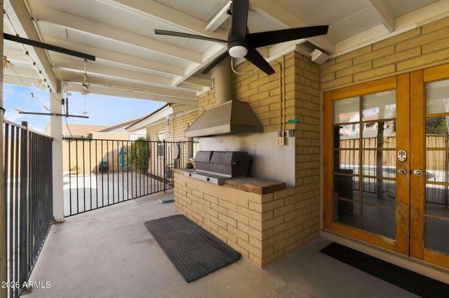 5832 W FRIER Drive, Glendale, AZ 85301