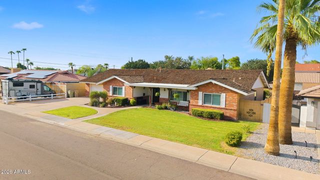 5832 W FRIER Drive, Glendale, AZ 85301