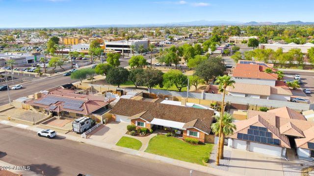 5832 W FRIER Drive, Glendale, AZ 85301