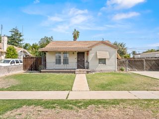 1816 N Vagedes Avenue, Fresno, CA 93705