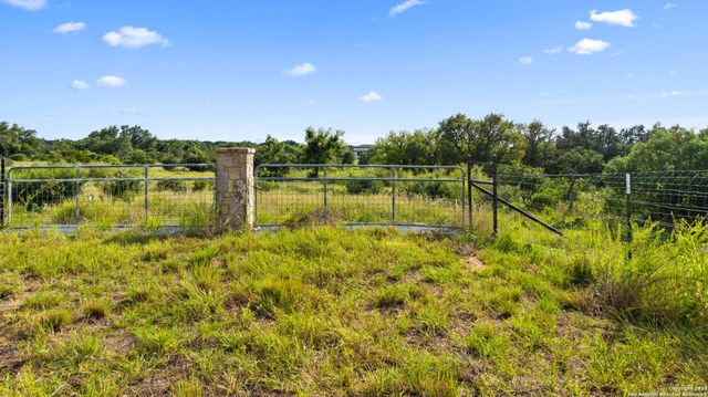 TBD W RR 962, Round Mountain, TX 78663