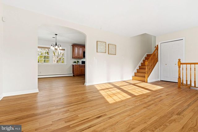 2603 HERITAGE FARM DR, Wilmington, DE 19808