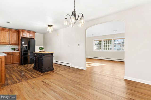 2603 HERITAGE FARM DR, Wilmington, DE 19808