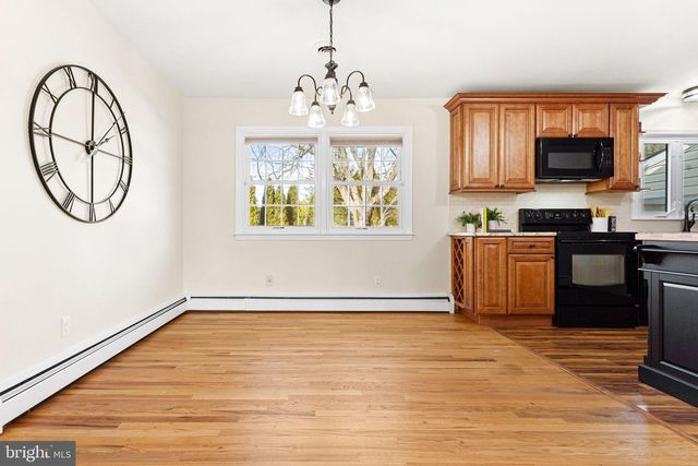 2603 HERITAGE FARM DR, Wilmington, DE 19808