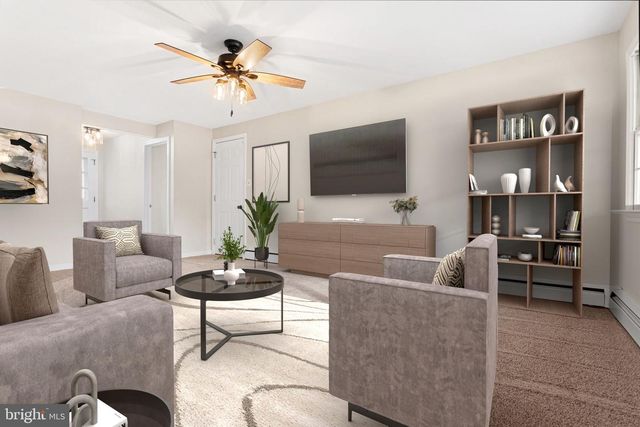 2603 HERITAGE FARM DR, Wilmington, DE 19808