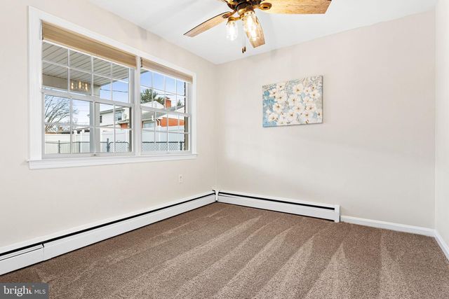 2603 HERITAGE FARM DR, Wilmington, DE 19808