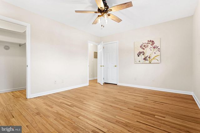 2603 HERITAGE FARM DR, Wilmington, DE 19808