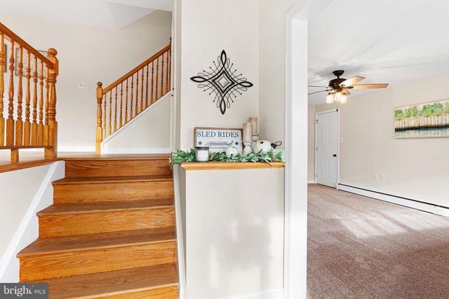 2603 HERITAGE FARM DR, Wilmington, DE 19808