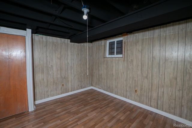 6361 Floyd Street, Detroit, MI 48210