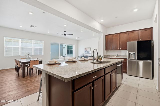 4044 E DAWSON Drive E, Chandler, AZ 85249