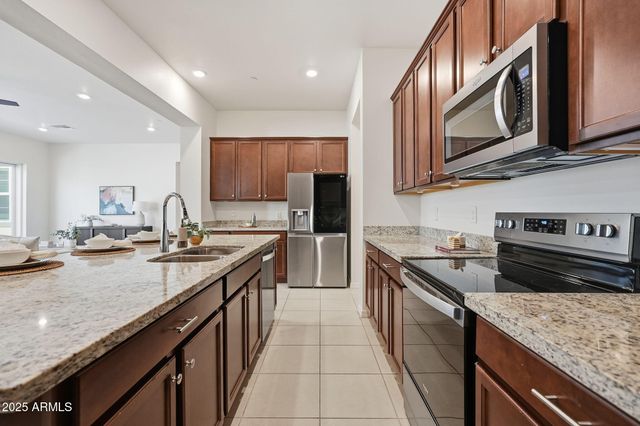 4044 E DAWSON Drive E, Chandler, AZ 85249