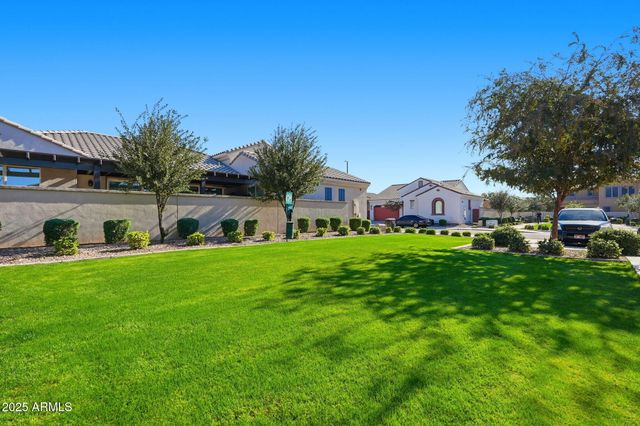 4044 E DAWSON Drive E, Chandler, AZ 85249