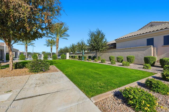 4044 E DAWSON Drive E, Chandler, AZ 85249