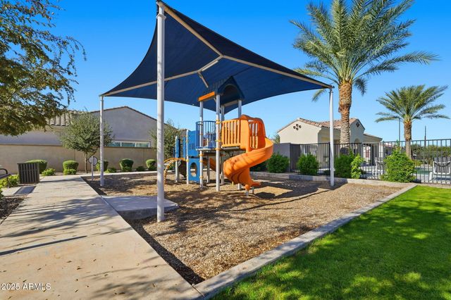 4044 E DAWSON Drive E, Chandler, AZ 85249