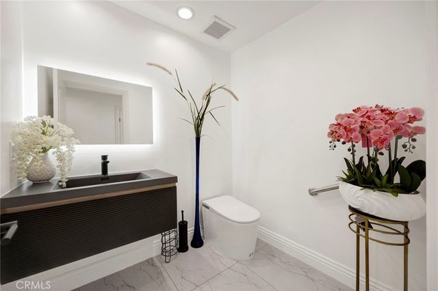 11528 Jenny Lane, Granada Hills, CA 91344