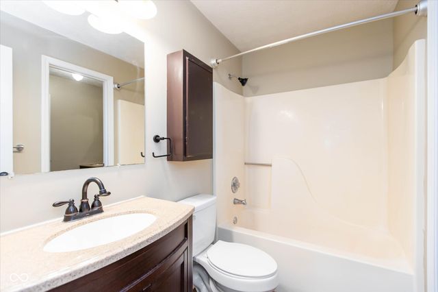 11115 Wismar Drive, Indianapolis, IN 46235