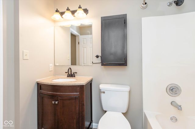 11115 Wismar Drive, Indianapolis, IN 46235