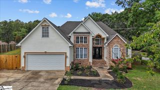 212 Staffordshire Way, Simpsonville, SC 29681