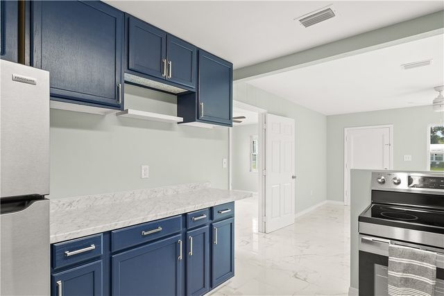 985 35th Avenue, Vero Beach, FL 32960