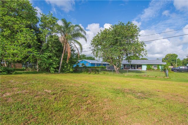 985 35th Avenue, Vero Beach, FL 32960