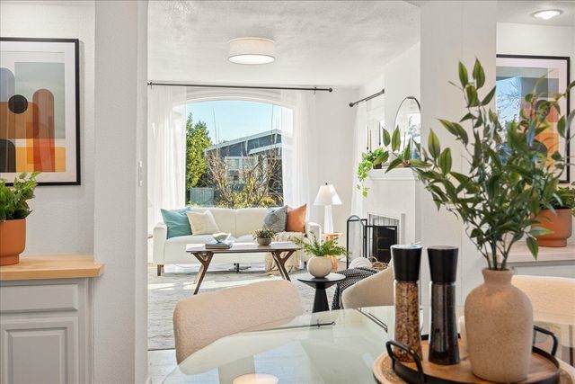 2847 Abbey St, Oakland, CA 94619