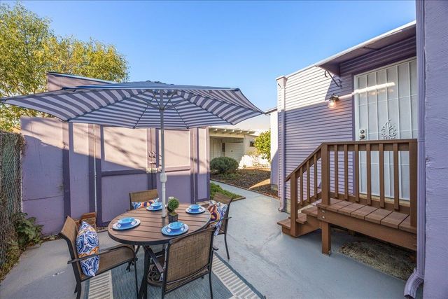 2847 Abbey St, Oakland, CA 94619