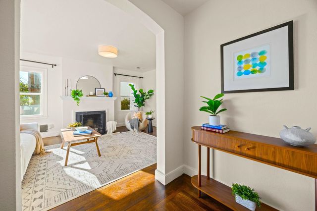 2847 Abbey St, Oakland, CA 94619