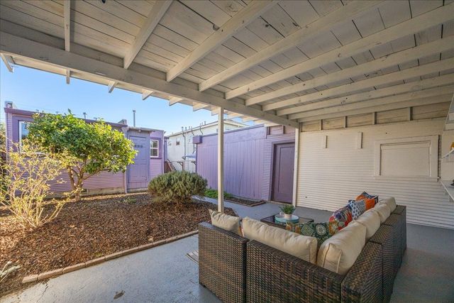 2847 Abbey St, Oakland, CA 94619