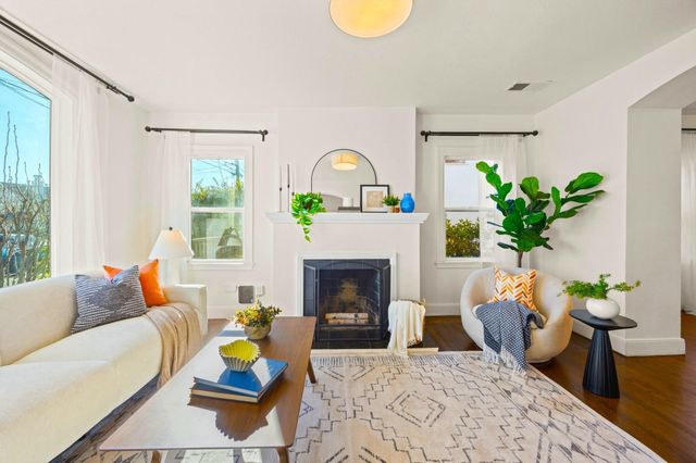 2847 Abbey St, Oakland, CA 94619