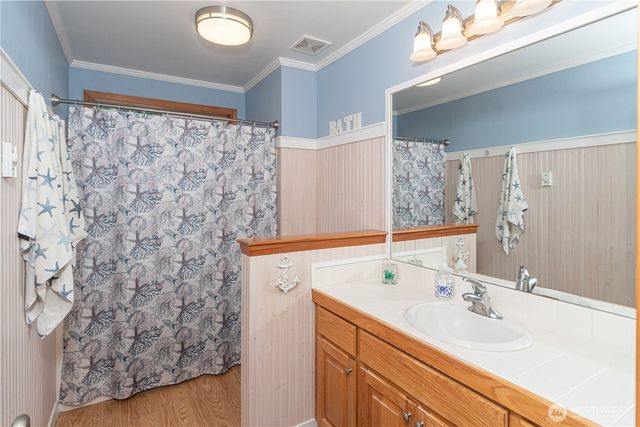 1850 Maple Hill Road, Port Townsend, WA 98368