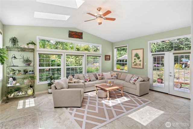 1850 Maple Hill Road, Port Townsend, WA 98368