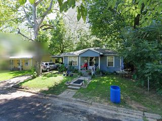 640 NE 16TH, Paris, TX 75460