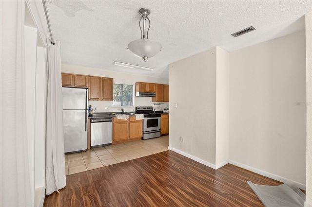 507 NW 39TH ROAD 107, Gainesville, FL 32607