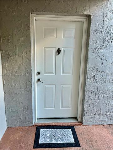 4712 NW 114th Ave 102, Doral, FL 33178