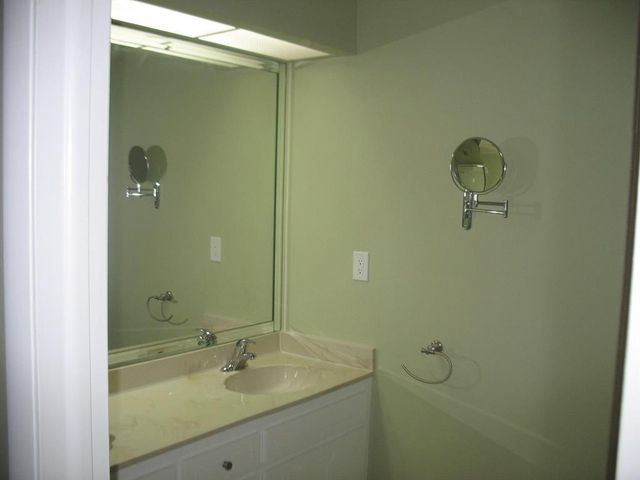 1805 Richard Lane, Palm Springs, FL 33406