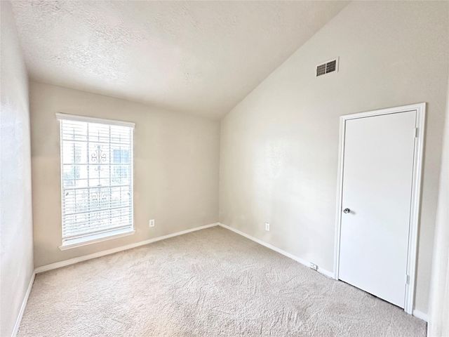 9164 Wilcrest Drive 9164, Houston, TX 77099