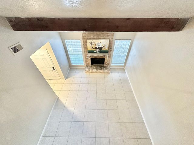 9164 Wilcrest Drive 9164, Houston, TX 77099