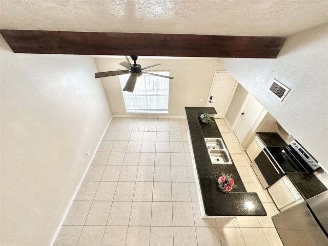 9164 Wilcrest Drive 9164, Houston, TX 77099