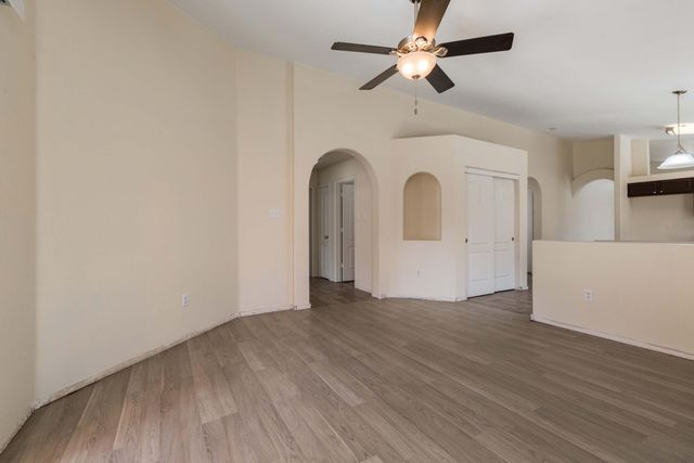 7608 Via Belleza SW, Albuquerque, NM 87121