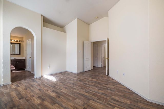 7608 Via Belleza SW, Albuquerque, NM 87121