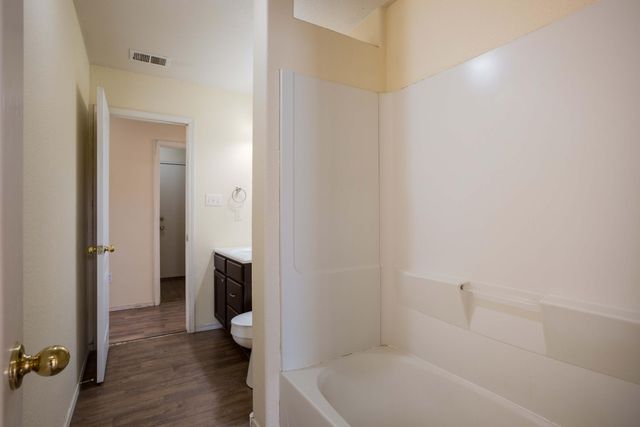 7608 Via Belleza SW, Albuquerque, NM 87121