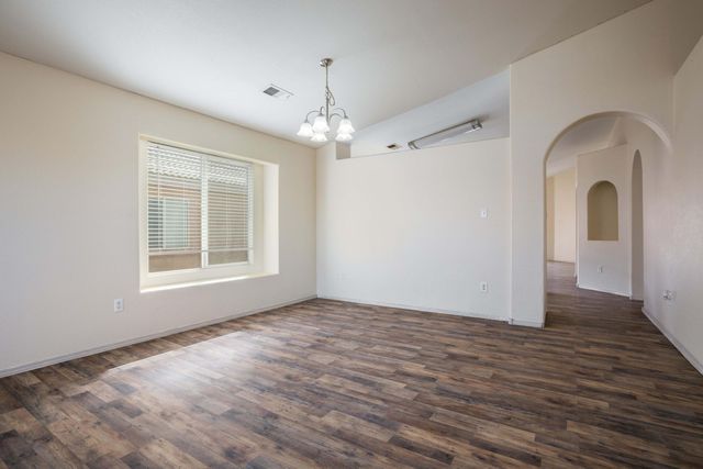 7608 Via Belleza SW, Albuquerque, NM 87121