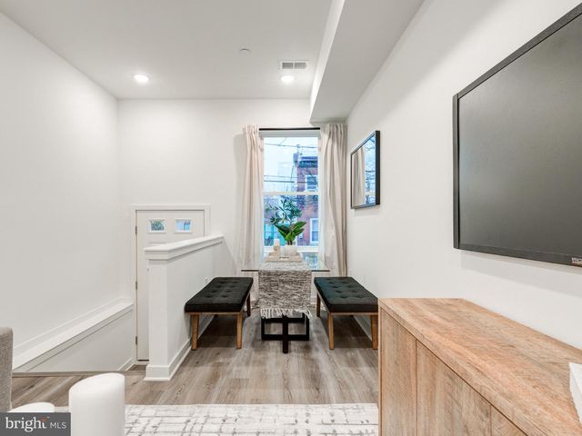 2855 AMBER ST, Philadelphia, PA 19134