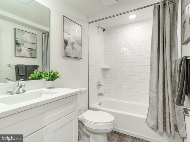 2855 AMBER ST, Philadelphia, PA 19134